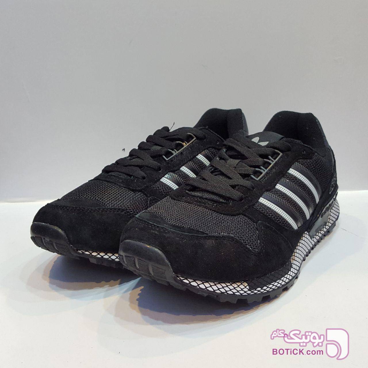 Old man jog hobby کفش آدیداس زد ایکس 950 | adidas zx 950 مشکی از فروشگاه فروشگاه مدشو | بوتیک