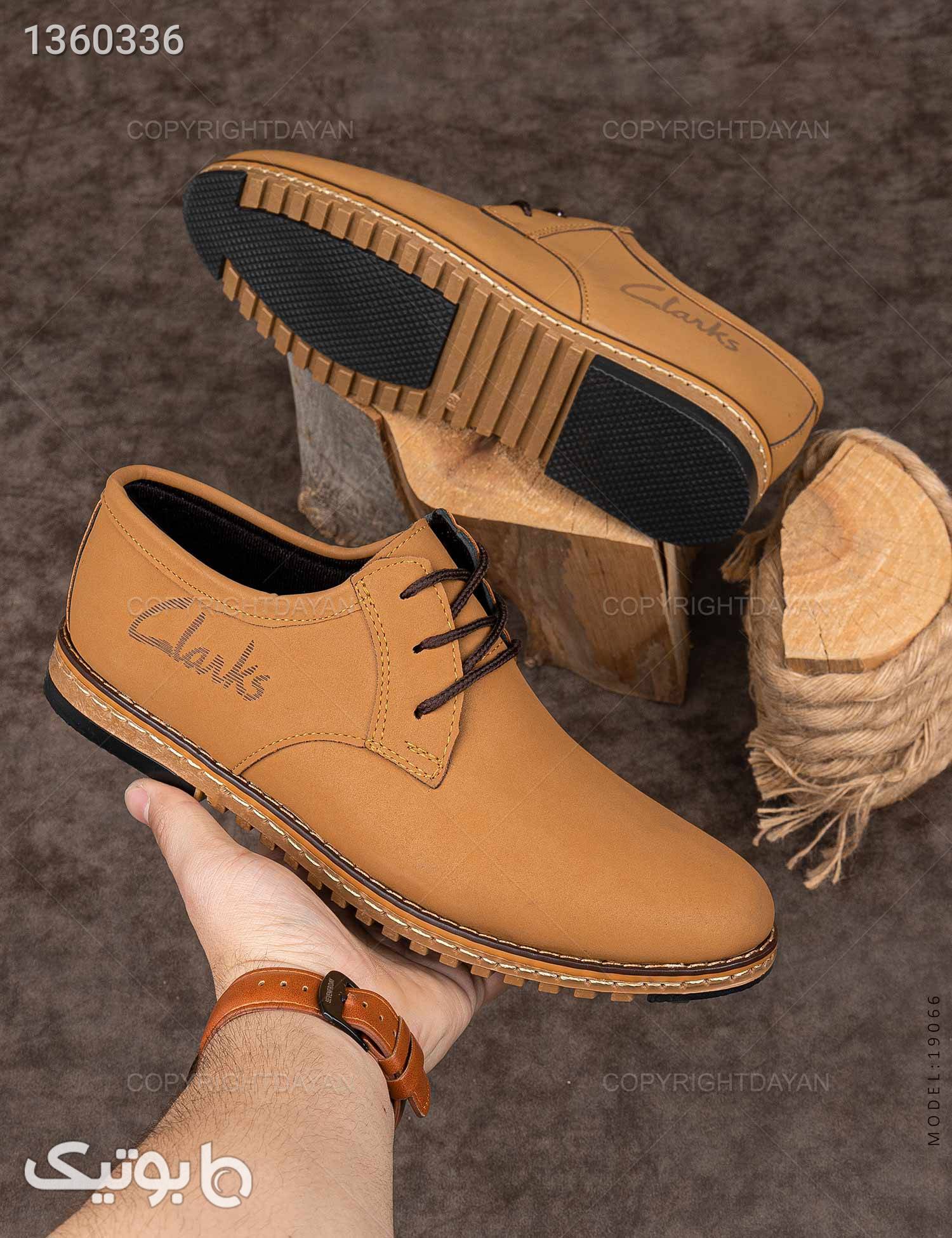 کفش مردانه Clarks مدل 19066 طلایی كفش مردانه